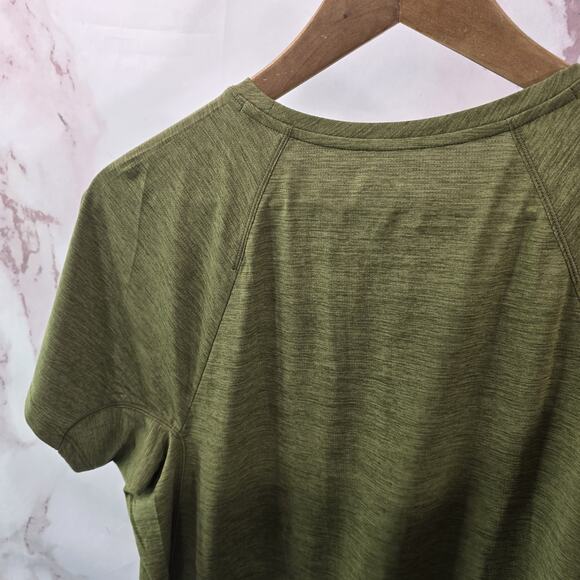 REI Co Op Shirt Womens XL Green Tech Short Sleeve Active Pursuits Hiking Stripe - Picture 6 of 9